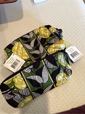 Vera Bradley “LA NEON ROSE” 2pc Set - Med Cosmetic/Brush & Pencil Case